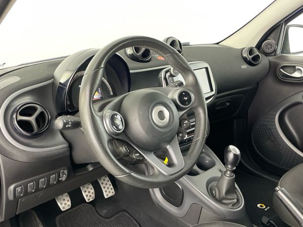 smart-forfour-2017-gasolina-898cc