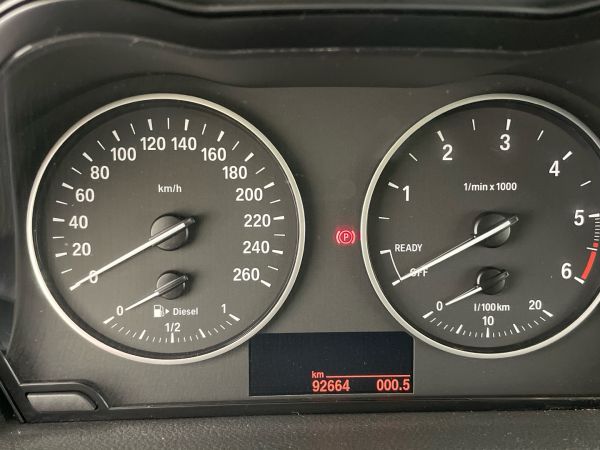bmw-serie-2-2018-diesel-1496cc
