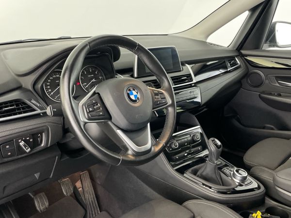 bmw-serie-2-2018-diesel-1496cc