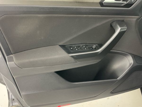 volkswagen-t-roc-2021-gasolina-999cc