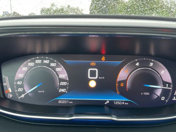 peugeot-3008-2022-diesel-1499cc