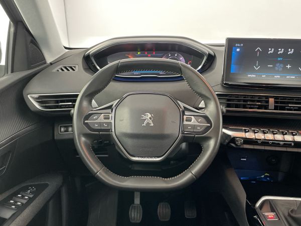 peugeot-3008-2022-diesel-1499cc