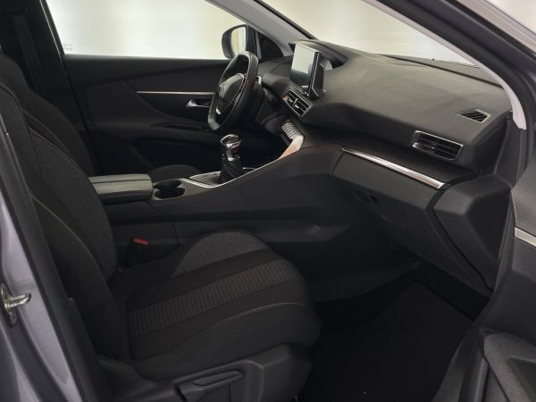 peugeot-3008-2022-diesel-1499cc