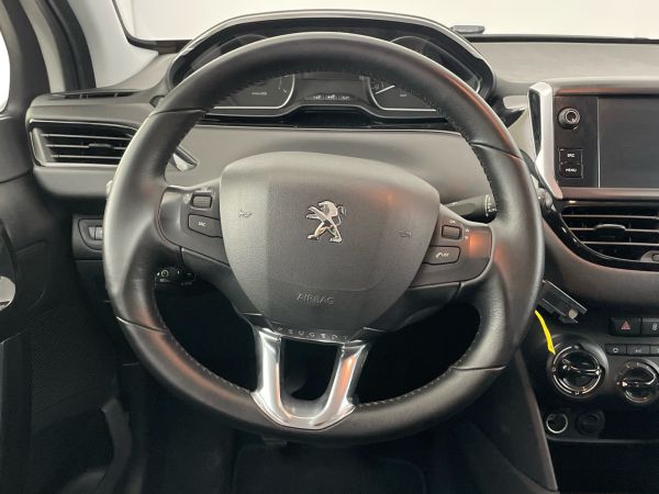 peugeot-208-2018-gasolina-1199cc