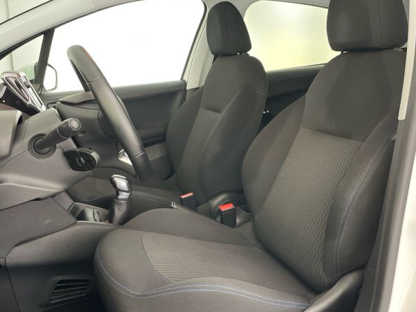 peugeot-208-2018-gasolina-1199cc