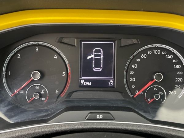volkswagen-t-roc-2019-diesel-1598cc