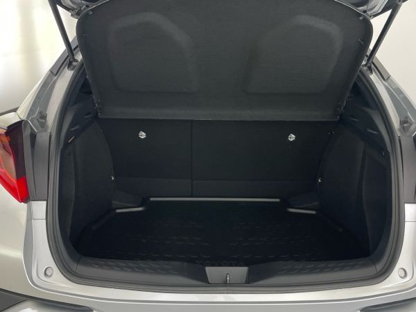 toyota-c-hr-2023-gasolina-1798cc
