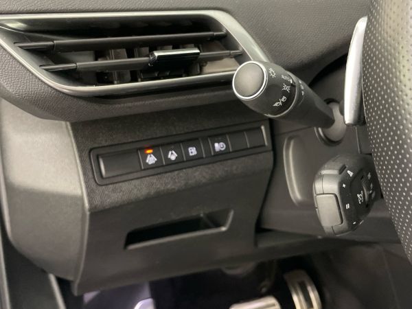 peugeot-3008-2022-hibrido-1598cc