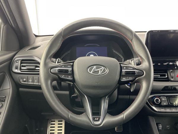 hyundai-i30-2022-gasolina-998cc