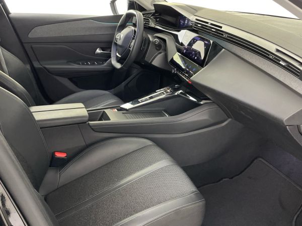 peugeot-308-sw-2021-diesel-1499cc