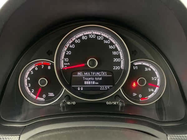 volkswagen-up-2019-gasolina-999cc