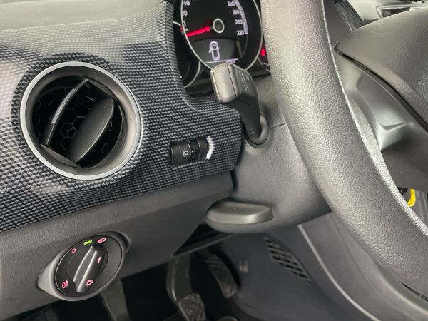 volkswagen-up-2019-gasolina-999cc