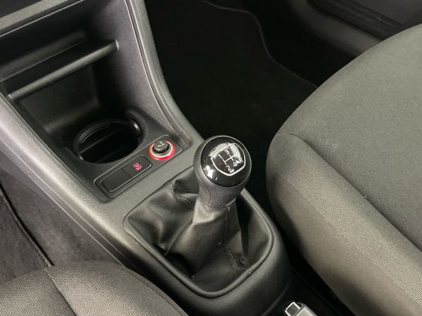 volkswagen-up-2019-gasolina-999cc