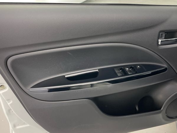 mitsubishi-space-star-2019-gasolina-1193cc
