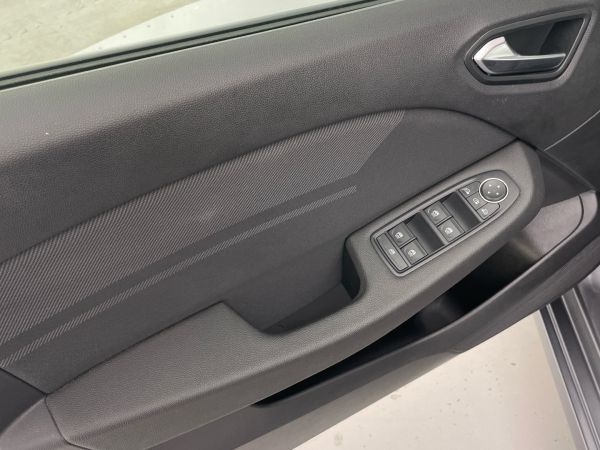 renault-clio-2024-gasolina-999cc