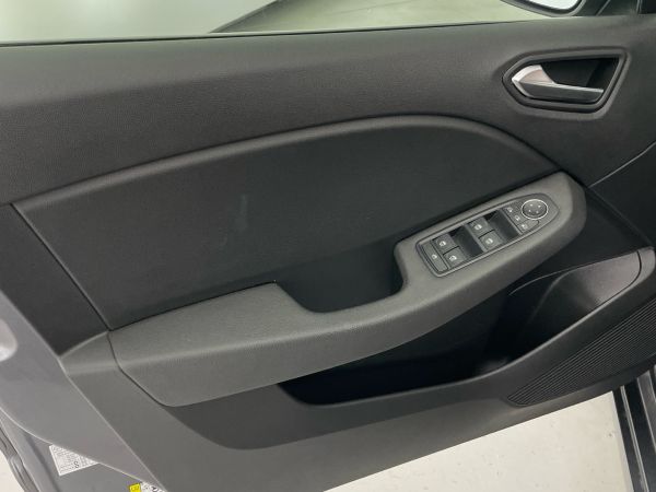 renault-clio-2024-gpl-999cc