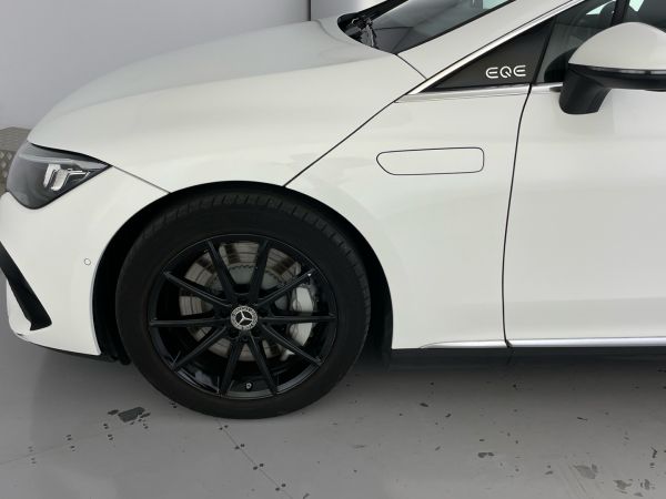 mercedes-benz-eqe-2023-eletrico-0cc