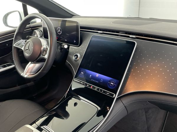 mercedes-benz-eqe-2023-eletrico-0cc