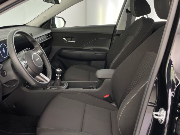 hyundai-kauai-2024-gasolina-998cc