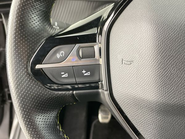 peugeot-2008-2021-gasolina-1199cc