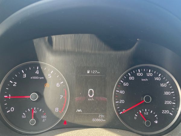 kia-rio-2021-gasolina-998cc