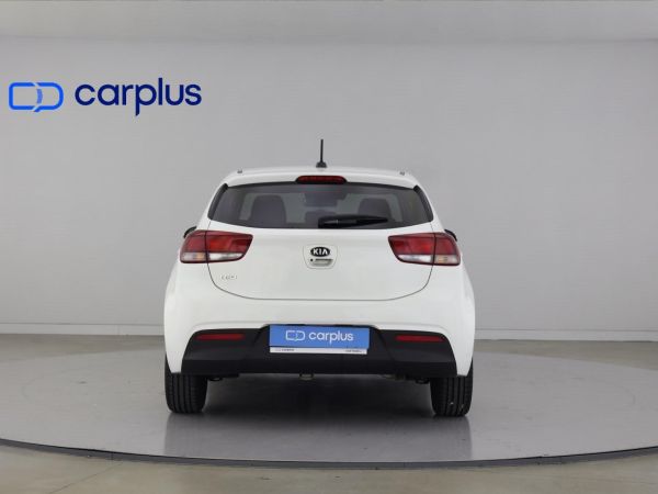 kia-rio-2021-gasolina-998cc