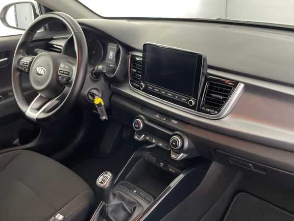 kia-rio-2021-gasolina-998cc