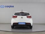 kia-rio-2021-gasolina-998cc