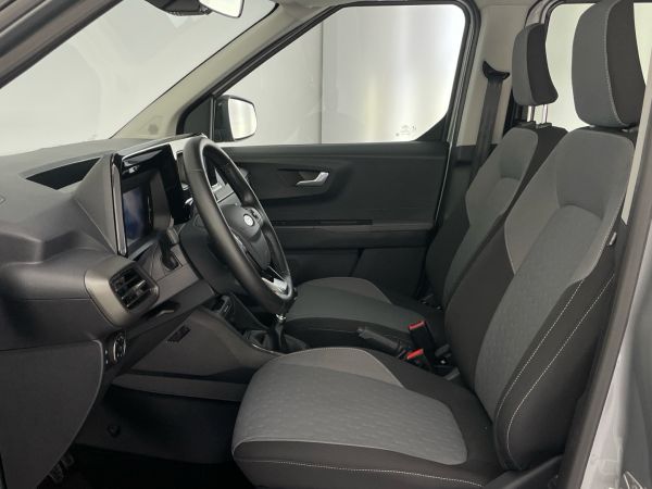ford-tourneo-2025-gasolina-998cc
