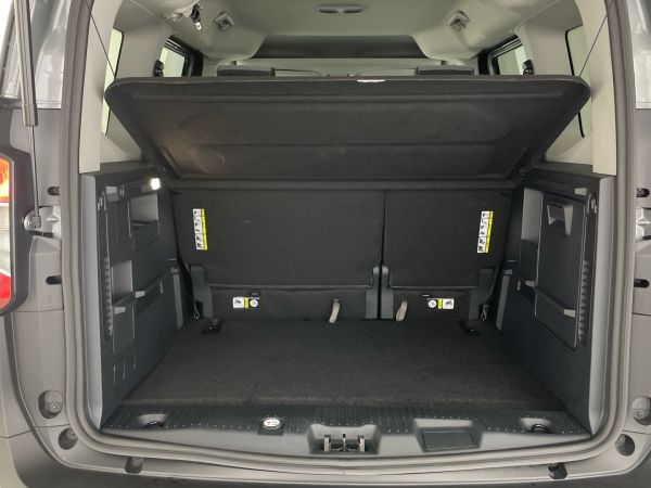 ford-tourneo-2025-gasolina-998cc
