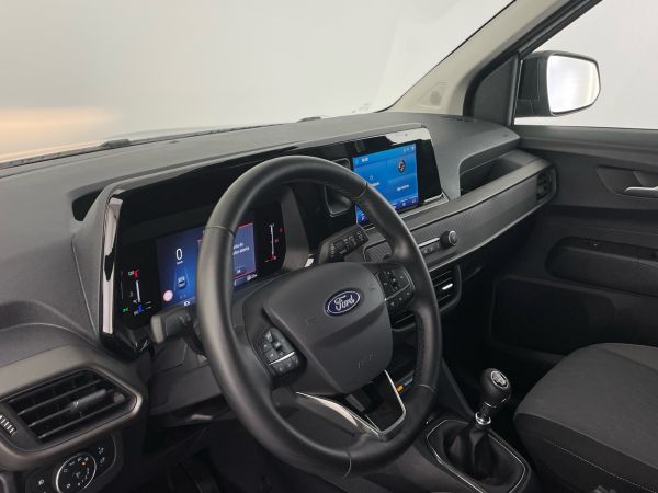 ford-tourneo-2025-gasolina-998cc
