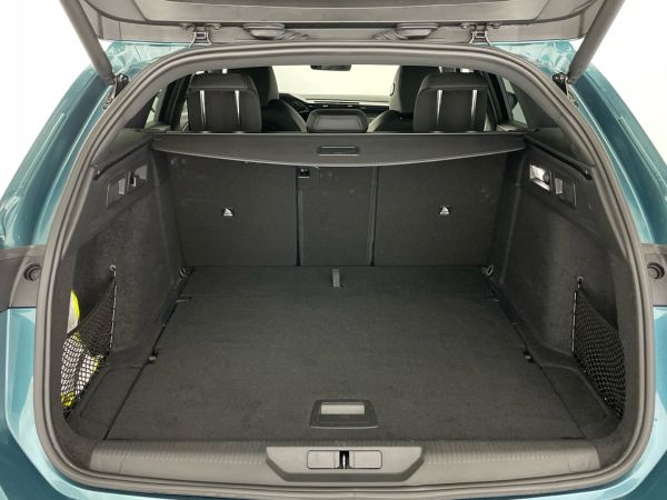 peugeot-308-sw-2022-diesel-1499cc