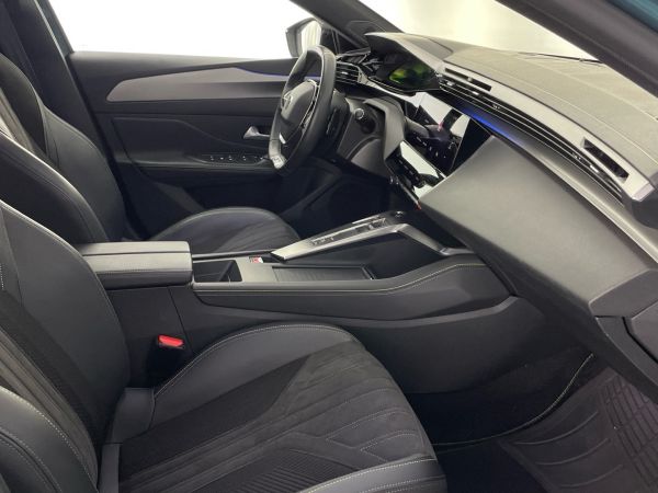 peugeot-308-sw-2022-diesel-1499cc