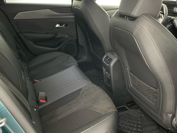 peugeot-308-sw-2022-diesel-1499cc