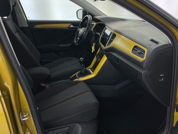 volkswagen-t-roc-2019-diesel-1598cc