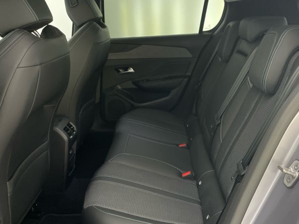 peugeot-308-2022-hibrido-1598cc