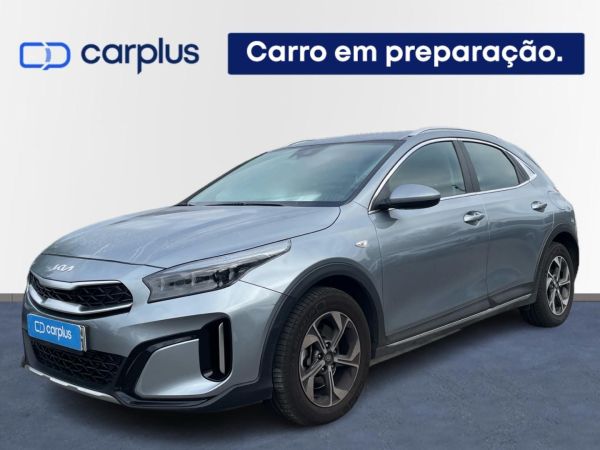 kia-xceed-2023-gasolina-998cc