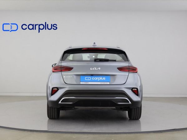 kia-xceed-2023-gasolina-998cc