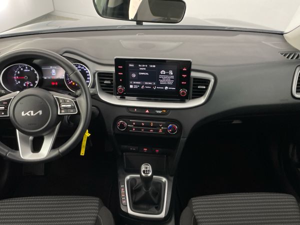 kia-xceed-2023-gasolina-998cc