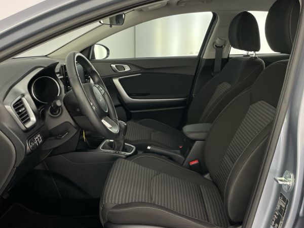 kia-xceed-2023-gasolina-998cc