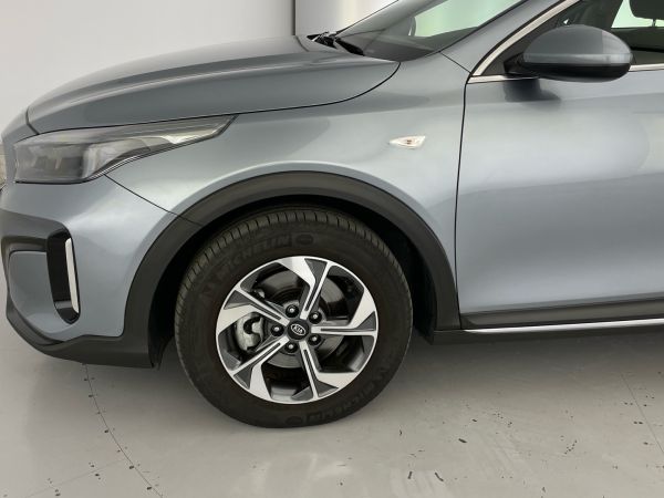 kia-xceed-2023-gasolina-998cc