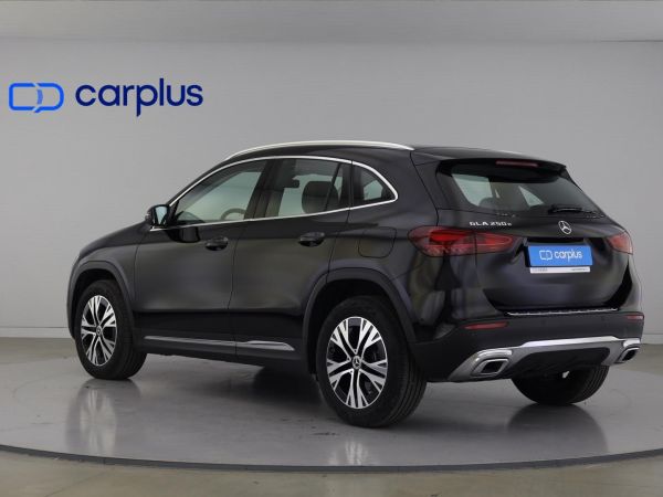 mercedes-benz-gla-2024-hibrido-1332cc