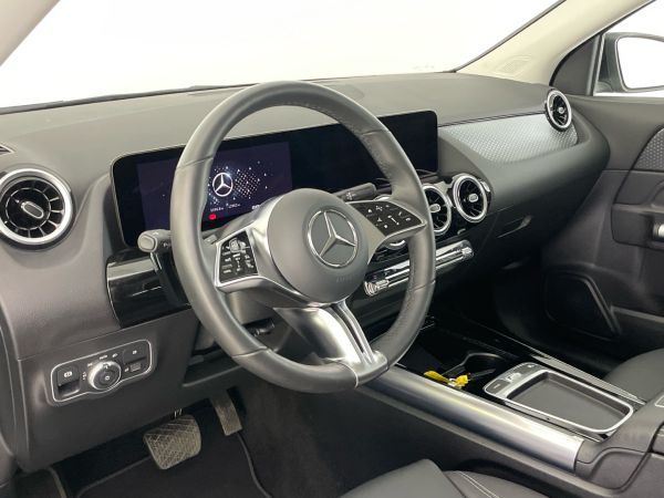 mercedes-benz-gla-2024-hibrido-1332cc