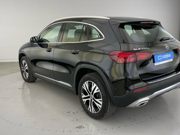 mercedes-benz-gla-2024-hibrido-1332cc