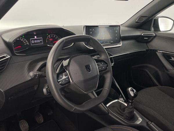 peugeot-2008-2025-gasolina-1199cc