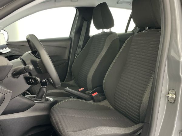 peugeot-208-2024-gasolina-1199cc