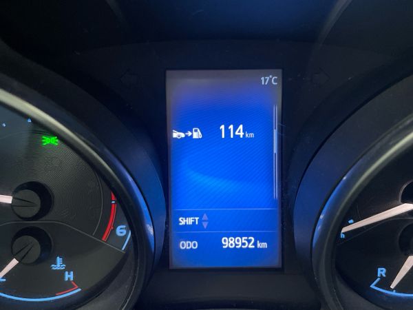 toyota-auris-2016-diesel-1364cc