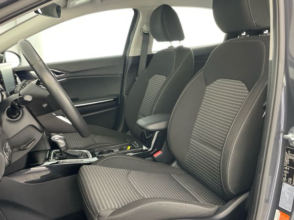 kia-xceed-2024-hibrido-1580cc