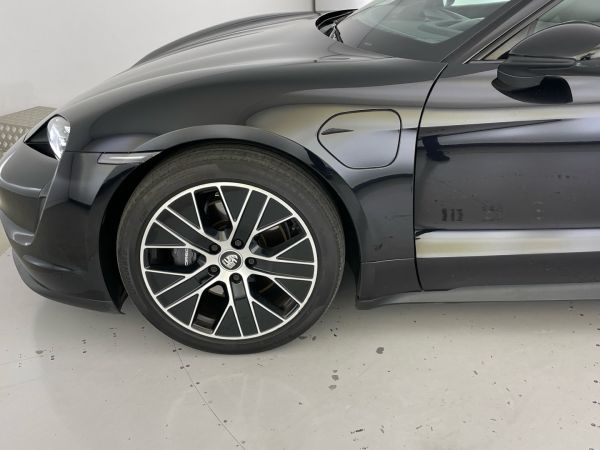 porsche-taycan-2022-eletrico-0cc