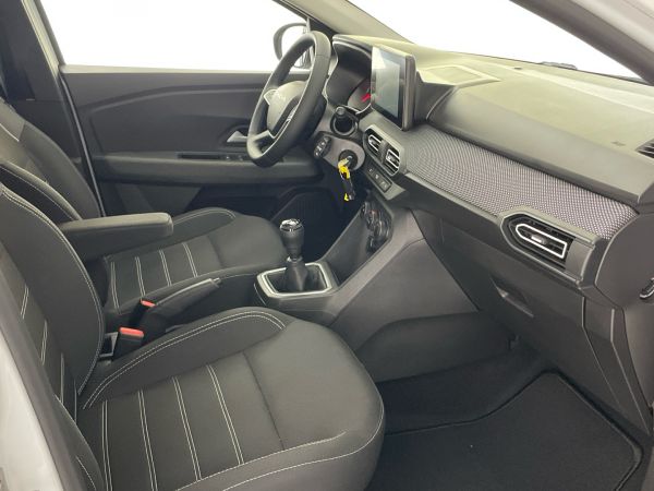 dacia-sandero-2023-gasolina-999cc